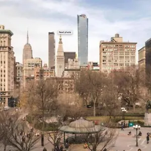 Apartment Private At A 3 Bedroom At The Heart Of East Village - Shared, New York